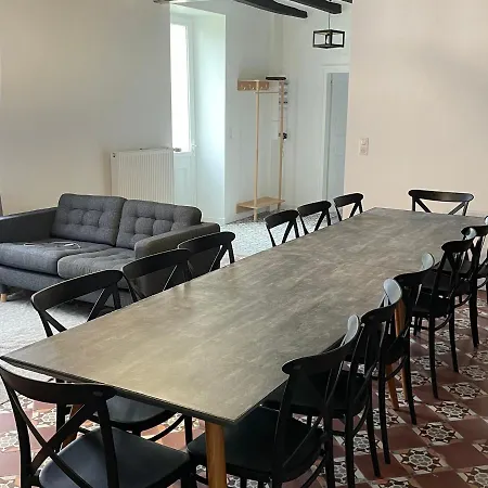 Maison Spacieuse Pres Du Mans Et Tours, Ideale Pour Famille, Avec Terrasse, Jardin Et Parking *