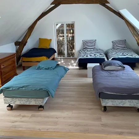 Maison Spacieuse Pres Du Mans Et Tours, Ideale Pour Famille, Avec Terrasse, Jardin Et Parking - Fr-1-410-425 Chahaignes