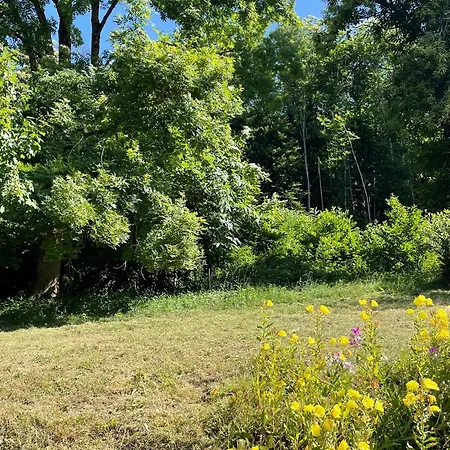 Maison Spacieuse Pres Du Mans Et Tours, Ideale Pour Famille, Avec Terrasse, Jardin Et Parking - Fr-1-410-425 Chahaignes